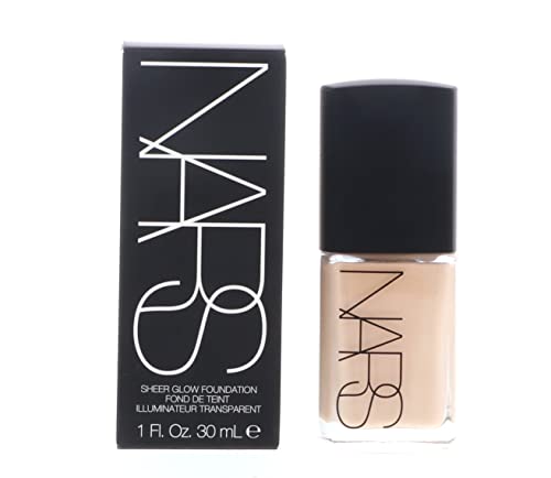 NARS Sheer Glow Foundation - Fiji (Light 5 - Light with Yellow Undertone) - 30ml/1oz